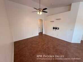 2848 S 65th Ave in Phoenix, AZ - Building Photo - Building Photo