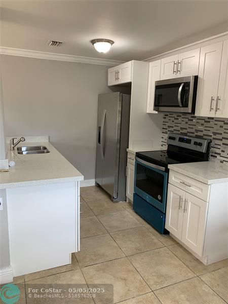 property at 4111 Stirling Rd