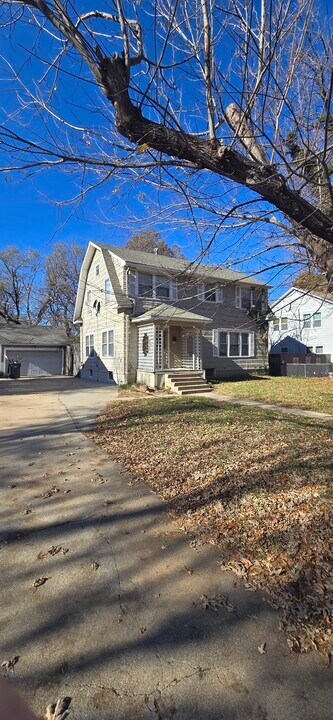 515 N Roosevelt St in Wichita, KS - Building Photo