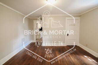 1123 Chickamauga Ave in Knoxville, TN - Building Photo - Building Photo