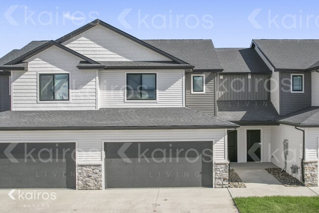 property at 6915 Bluebell Ct