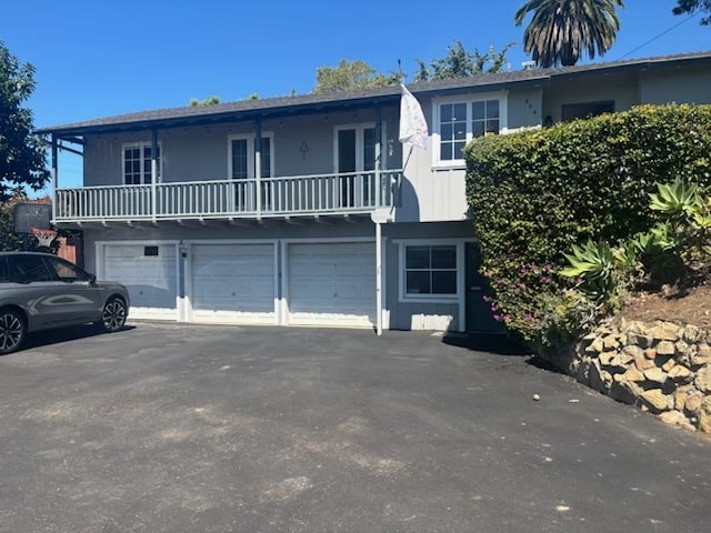 property at 509 E Valerio St