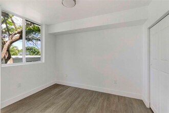 1620 NW 18th St in Miami, FL - Building Photo - Building Photo