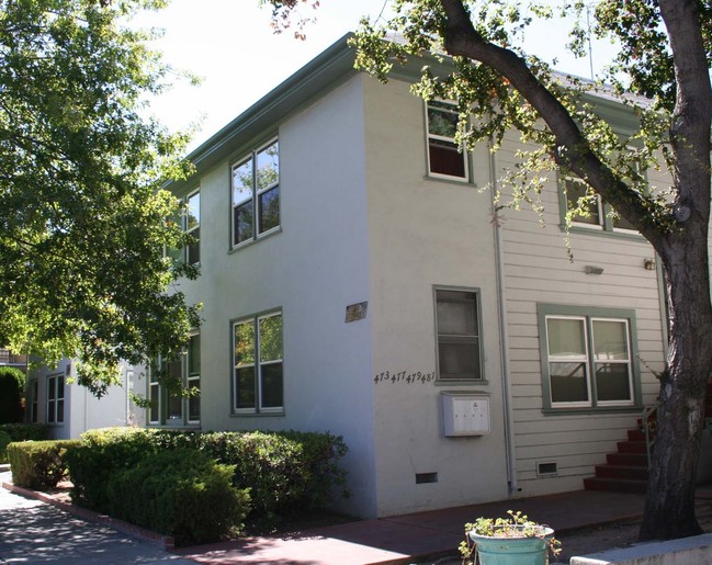 457-481 Forest Ave in Palo Alto, CA - Foto de edificio - Building Photo