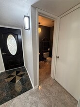 16914 Clan MacGregor Dr in Houston, TX - Building Photo - Building Photo