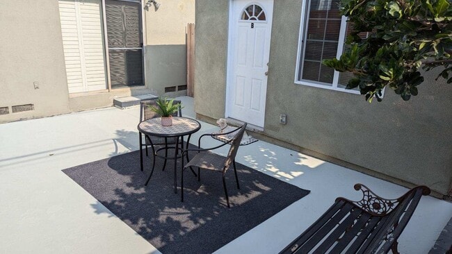 property at 11837 Daphne Ave