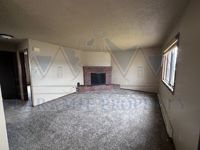 5002 E Sherman Hill Rd in Laramie, WY - Building Photo - Building Photo