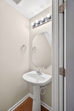 1036 Harold Lee Dr in Smyrna, TN - Building Photo - Building Photo