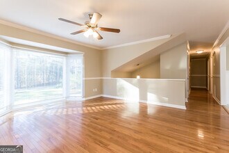 5082 Womack Ave in Acworth, GA - Foto de edificio - Building Photo