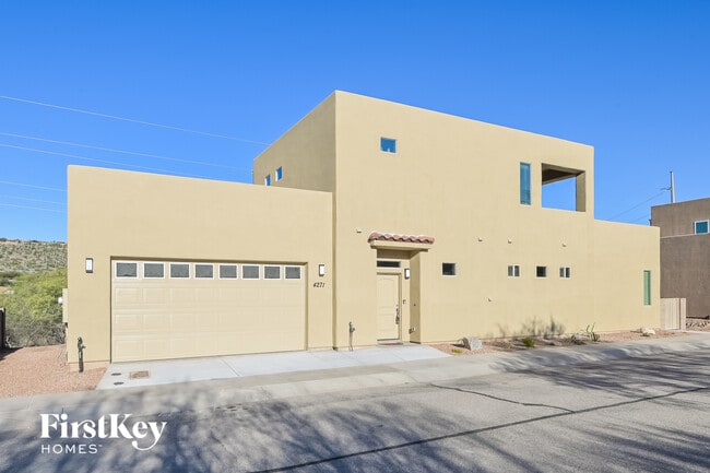 property at 4271 N Red Sun Pl