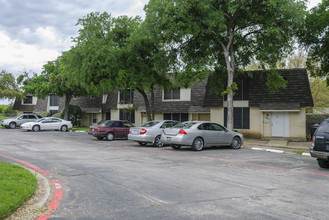 South Fork Townhomes in Fort Worth, TX - Foto de edificio - Building Photo