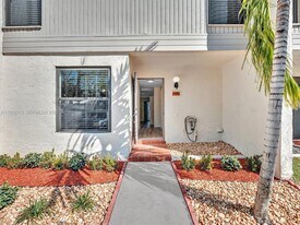 1193 NW 98th Terrace in Pembroke Pines, FL - Building Photo