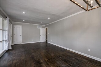 1899 Raven Hill Dr NE in Atlanta, GA - Building Photo - Building Photo