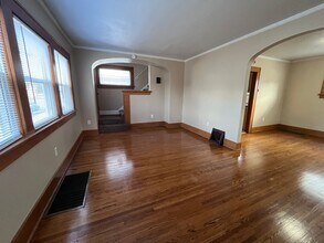 4201 S Wayne Ave in Fort Wayne, IN - Building Photo - Building Photo