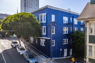 San Loretto Apartments in San Francisco, CA - Building Photo - Building Photo