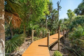 131 S Courtenay Pkwy in Merritt Island, FL - Building Photo - Building Photo