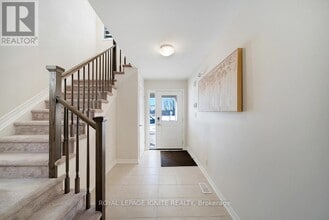 328 Julia Dr in Welland, ON - Building Photo - Building Photo
