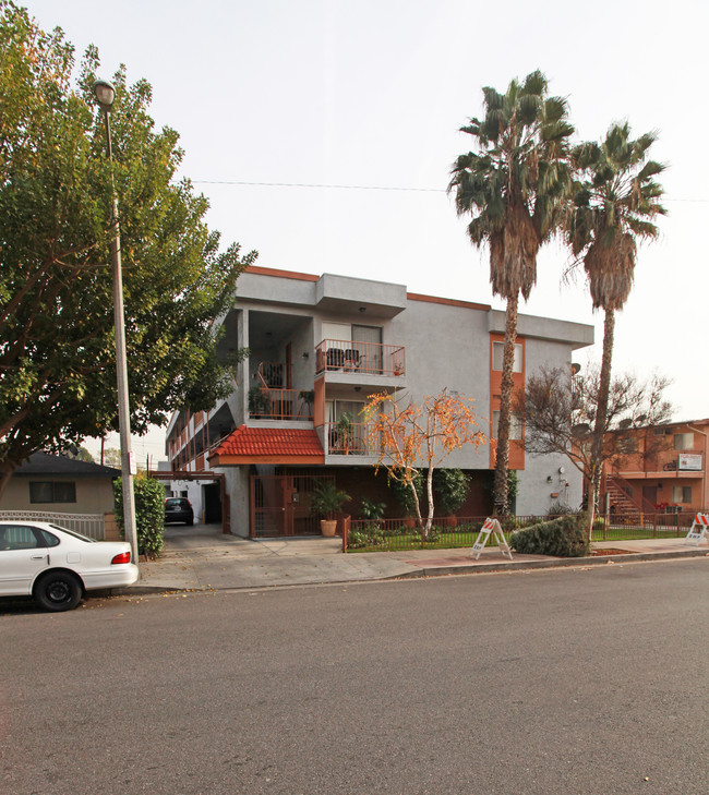 228 W Verdugo Ave in Burbank, CA - Building Photo - Building Photo