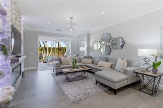 5544 Lago Villaggio Way in Naples, FL - Building Photo - Building Photo