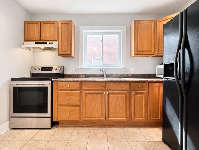 5321 Morrison St in Niagara Falls, ON - Building Photo - Building Photo