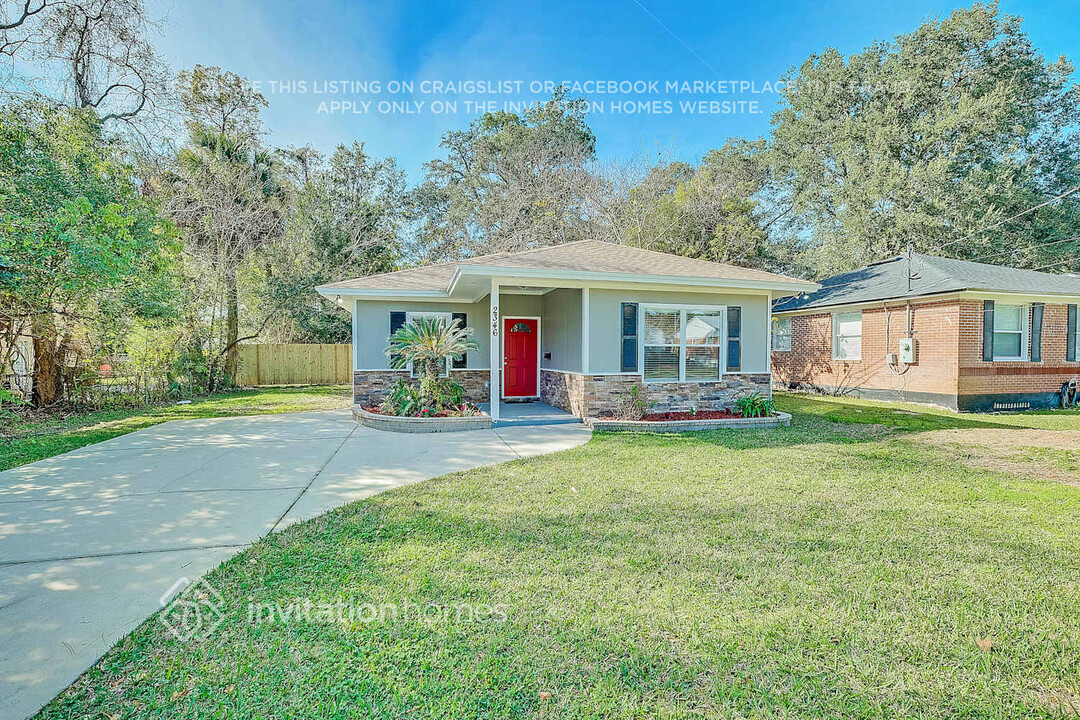 2346 Somerset Rd in Jacksonville, FL - Building Photo