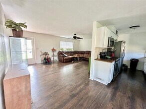 8470 121st St in Seminole, FL - Building Photo - Building Photo