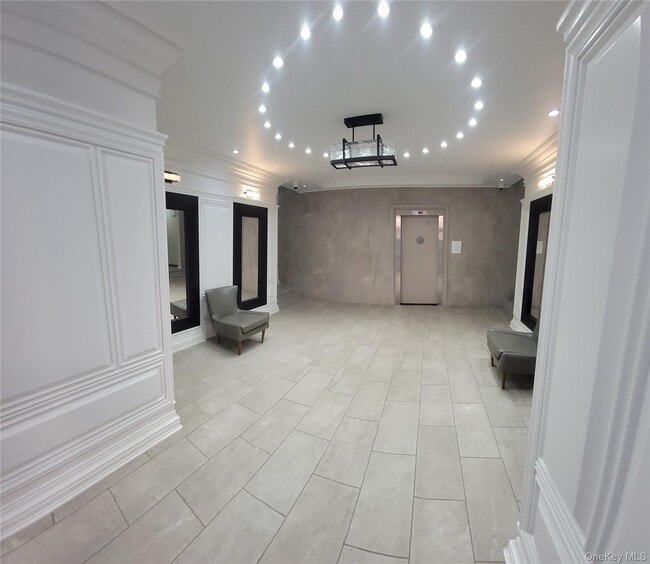 141-60 84th Rd in Queens, NY - Foto de edificio - Building Photo