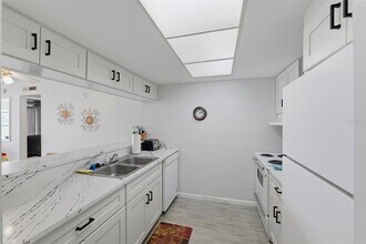 12760 Indian Rocks Rd, Unit 1082 in Largo, FL - Building Photo - Building Photo