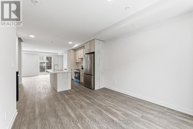 12 Mermot Ln in Markham, ON - Building Photo - Building Photo