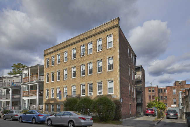 170 Kelton St. in Allston, MA - Building Photo - Building Photo