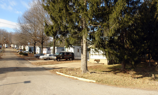 4414 Powell St in Parkersburg, WV - Building Photo - Building Photo