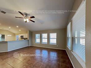 562 Hickory Ln in Rockwall, TX - Building Photo - Building Photo