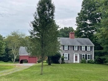 34 Wapping Rd in Kingston, MA - Building Photo