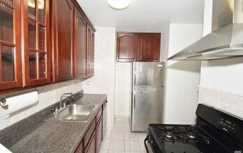 67-35 Yellowstone Blvd in Queens, NY - Building Photo - Building Photo