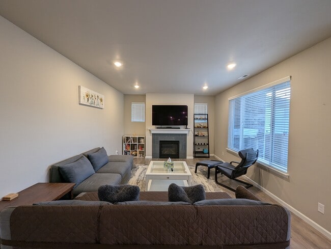 property at 5605 24th St NE
