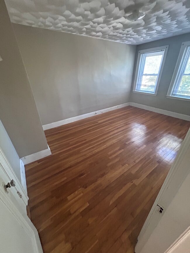 249 Chestnut Hill Ave, Unit 32 in Boston, MA - Foto de edificio - Building Photo