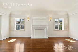918 1/2 Serrano Ave in Los Angeles, CA - Building Photo - Building Photo