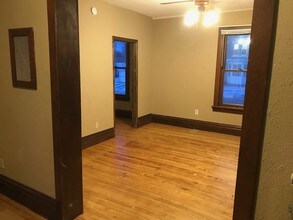 1030 N 5th St in Mankato, MN - Building Photo - Building Photo