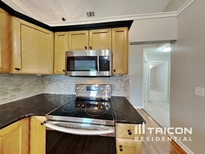 705 Magnolia Blvd in White House, TN - Building Photo - Building Photo