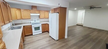 6791 Soldela Dr in Las Vegas, NV - Building Photo - Building Photo