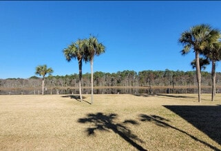 7319 Pottsburg Dr in Jacksonville, FL - Building Photo - Building Photo