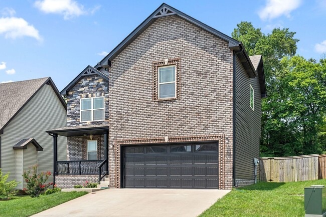 1533 Ellie Piper Cir in Clarksville, TN - Building Photo - Building Photo