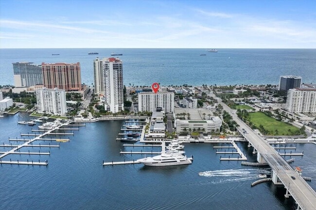 200 S Birch Rd in Fort Lauderdale, FL - Foto de edificio - Building Photo