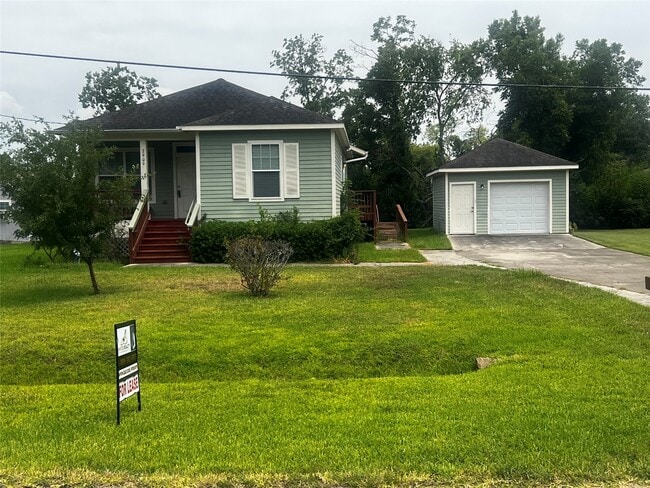 2909 H Ave in Dickinson, TX - Building Photo - Building Photo