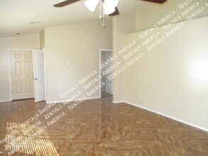 1328 Natasha Dr in Casa Grande, AZ - Building Photo - Building Photo