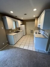 4 N 3rd St in Iola, KS - Building Photo - Building Photo