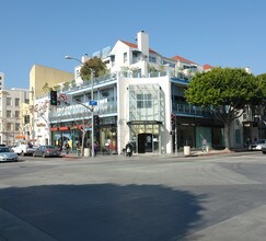 1358 4th St in Santa Monica, CA - Building Photo - Building Photo