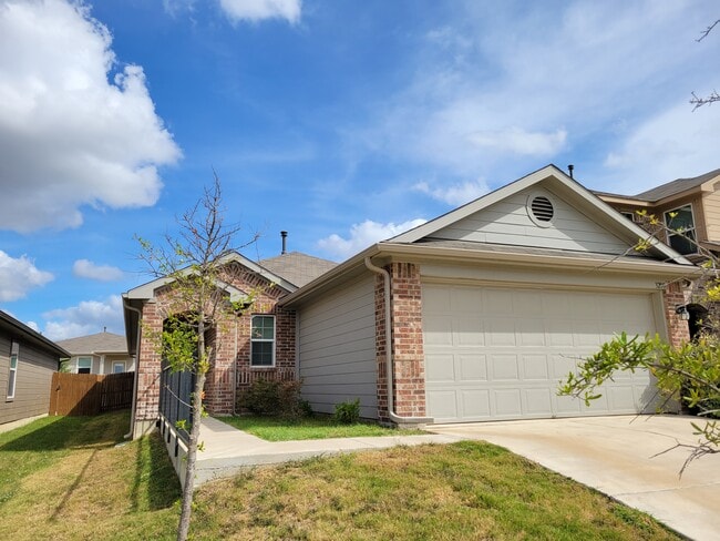 property at 3200 Crystal Bend Dr