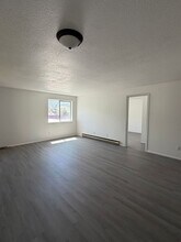 2015 Blake Ave in Glenwood Springs, CO - Building Photo - Building Photo