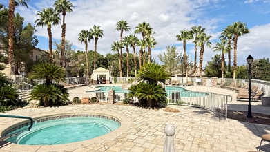 1604 Queen Victoria St in Las Vegas, NV - Building Photo - Building Photo